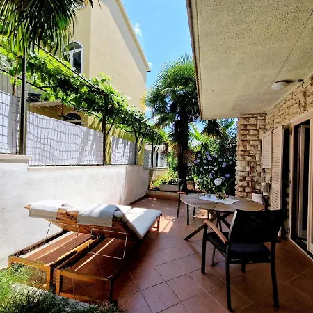 Villa Mihaela Porec Holiday Apartments Apartment *