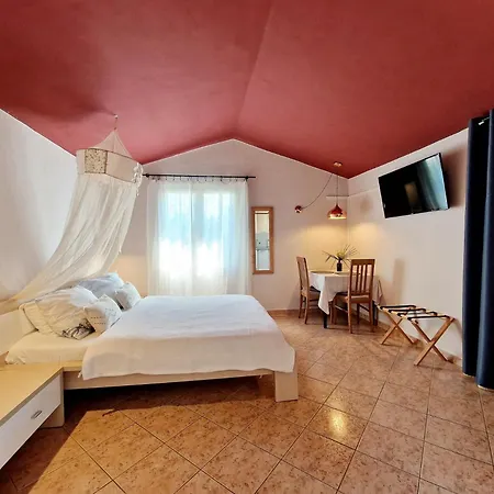 Apartment Villa Mihaela Porec Holiday Apartments Porec